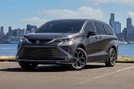 2025 Toyota Sienna